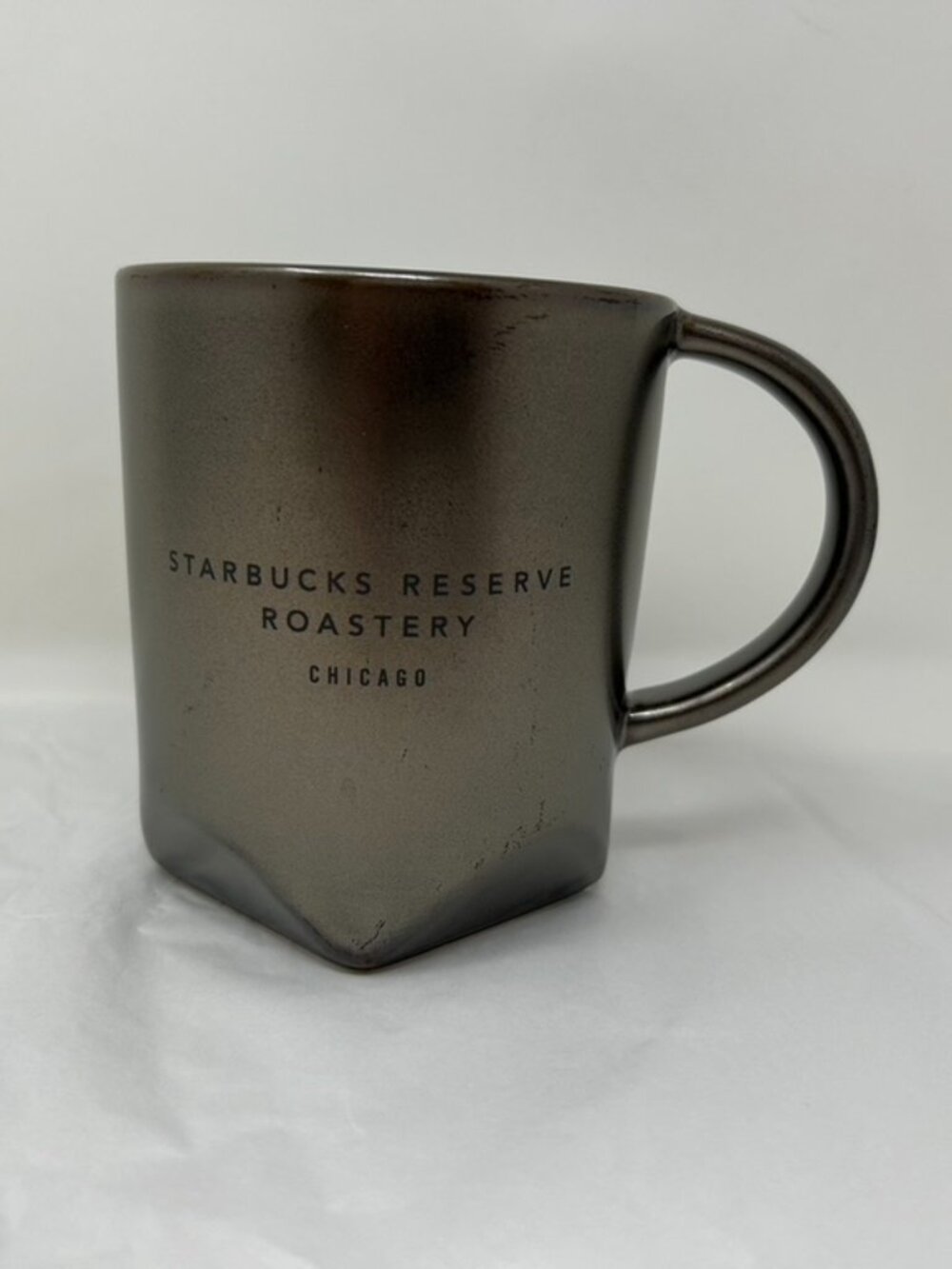 Starbucks Reserve Roastery Chicago 2019 16 oz Bevel Mug – Metallic Pewter Gray L